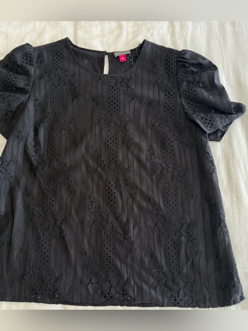 Vince Camuto Black Eyelet Puff-Sleeve Blouse